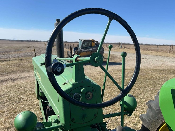 john-deere-50-image-49