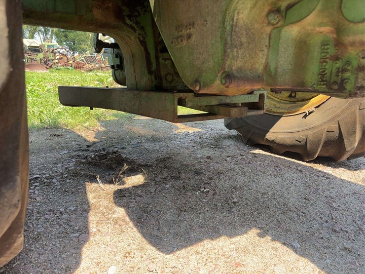 john-deere-630-image-52