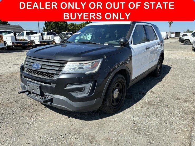 2017-ford-explorer-image-1