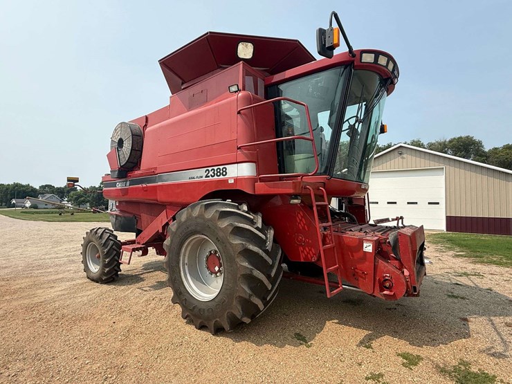 2003-case-ih-2388-image-1