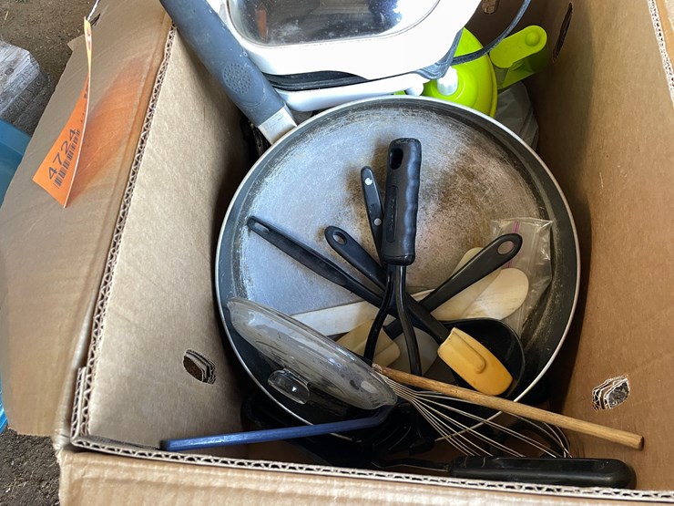 #4724-•-household-items-image-7