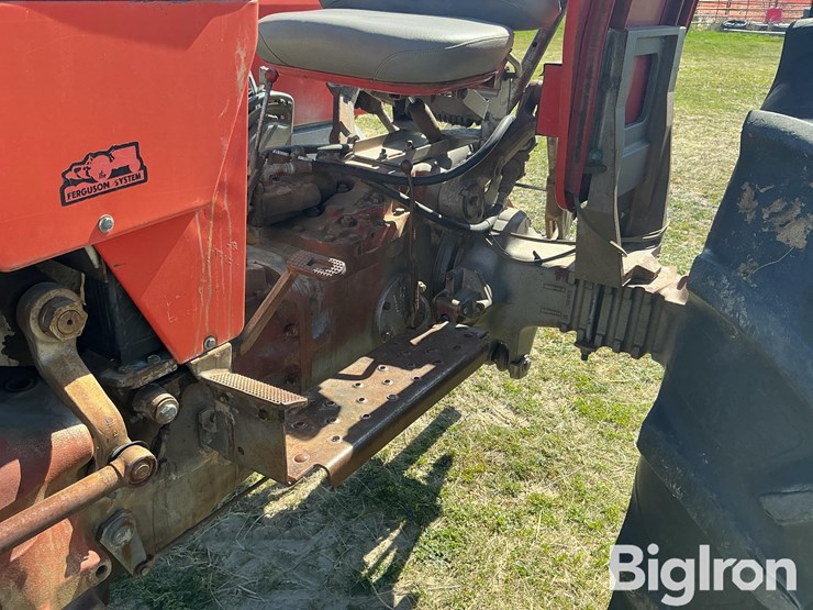 1970-massey-ferguson-175-image-16