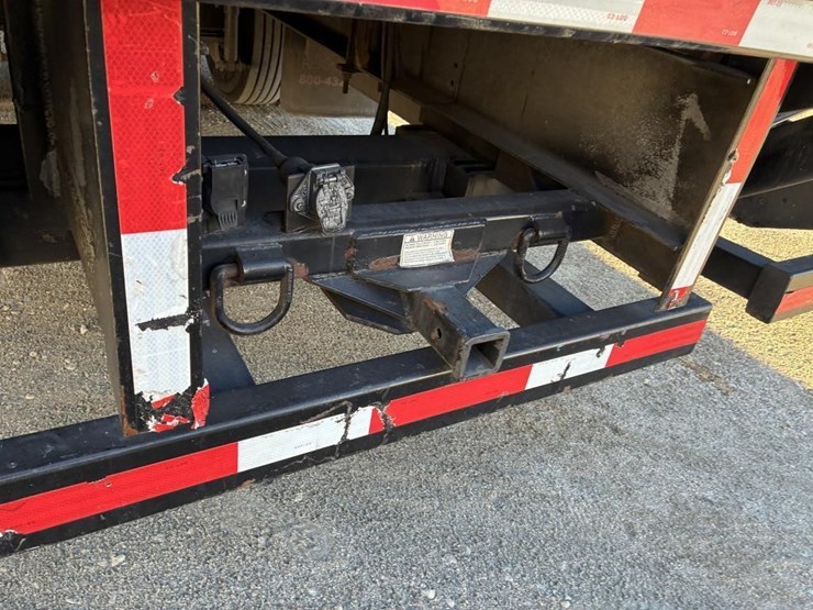 2016-ford-f650-xlt-image-6
