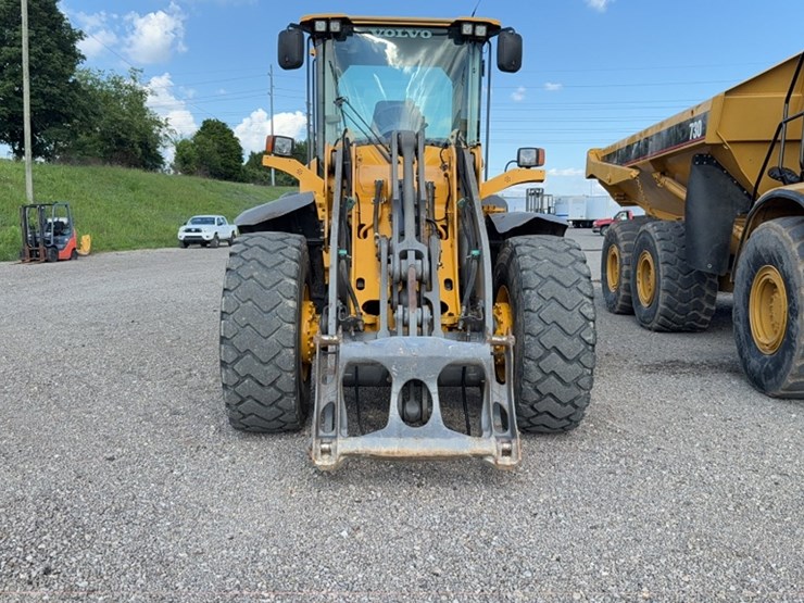 volvo-l90g-image-2