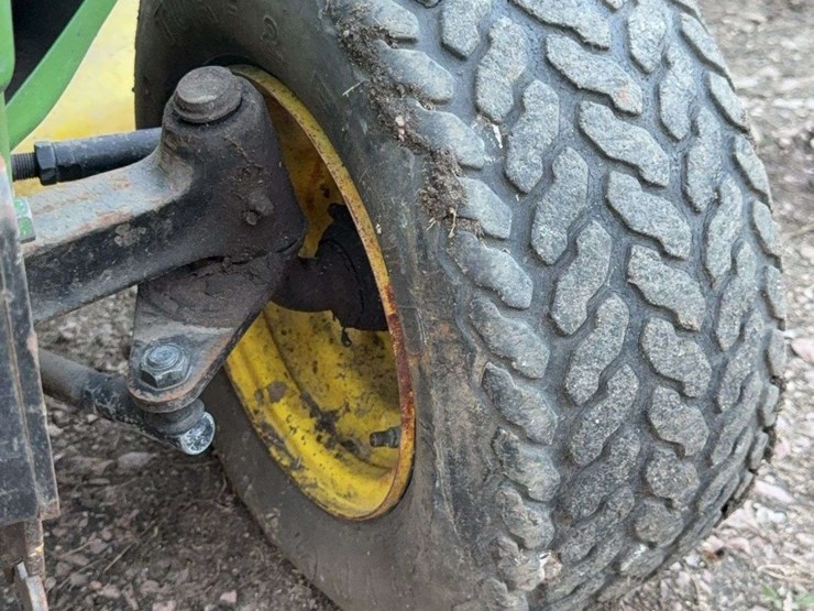 john-deere-214-image-9