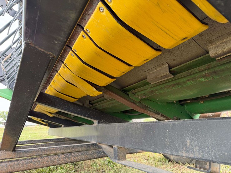 john-deere-630f-image-33