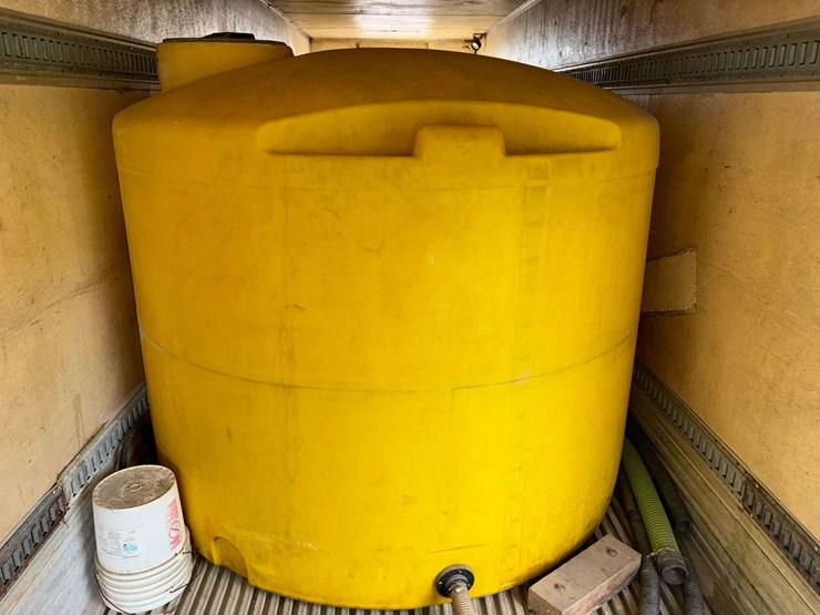 1991-utility-45'-image-31