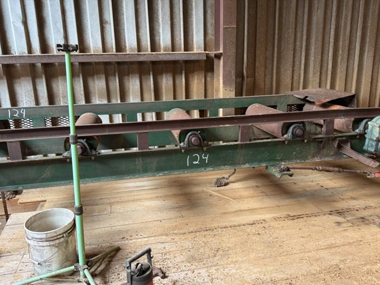 #124-•-32'-roll-case-image-3