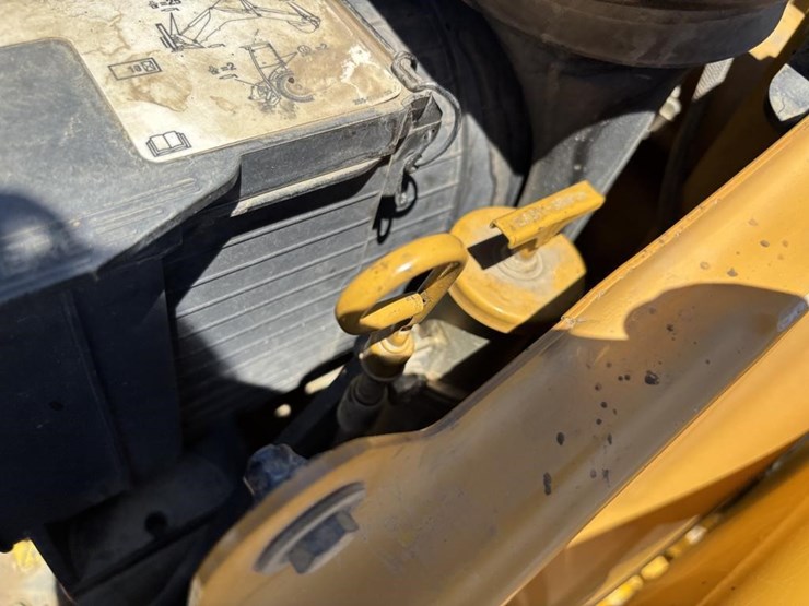 2007-caterpillar-420e-image-66