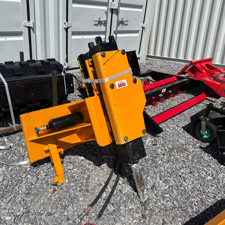 #6045 • FUTURE SKID STEER HYD BREAKER