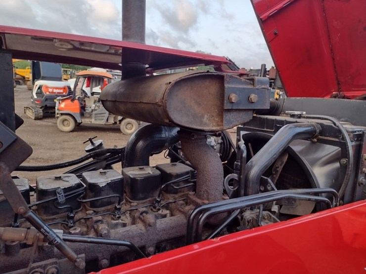 case-ih-5230-image-30