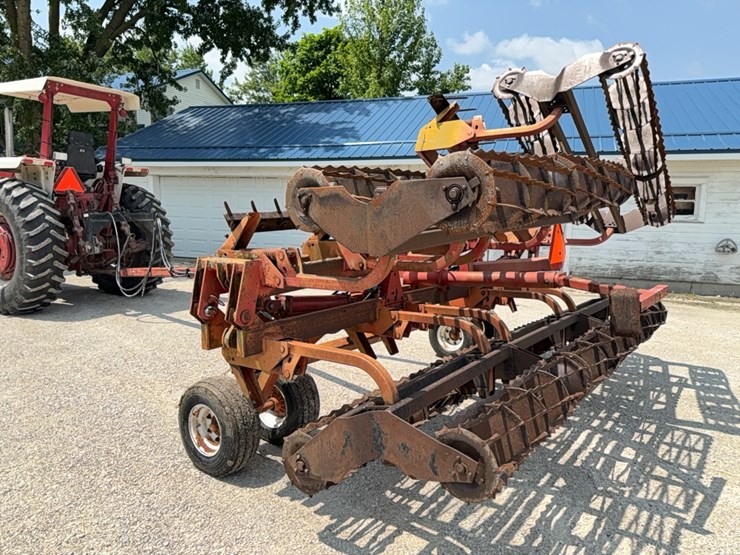 unverferth-rolling-harrow-ii-image-4
