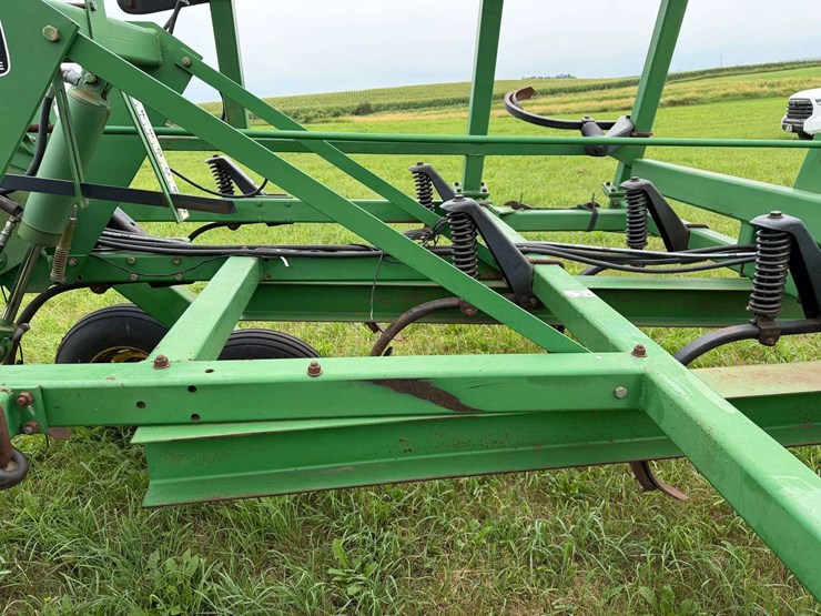 john-deere-680-image-19