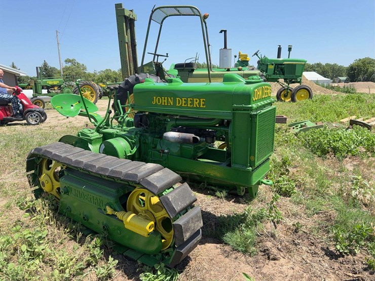 john-deere-model-lo-lindeman-crawler-image-7