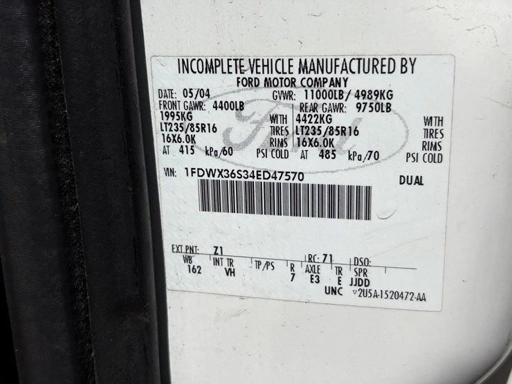 2004-ford-f350-image-22
