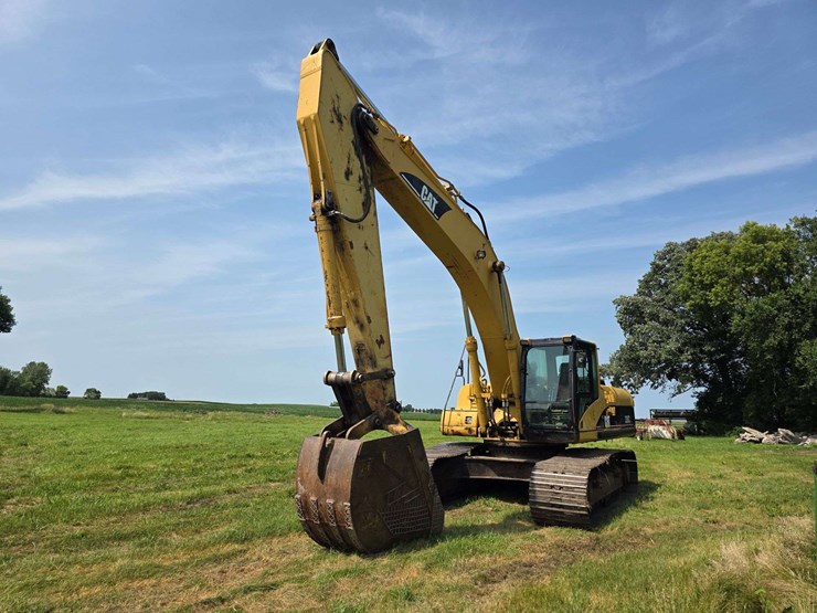 2002-caterpillar-330cl-image-1