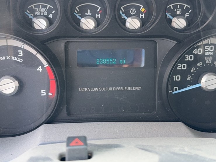 2014-ford-f350-image-23