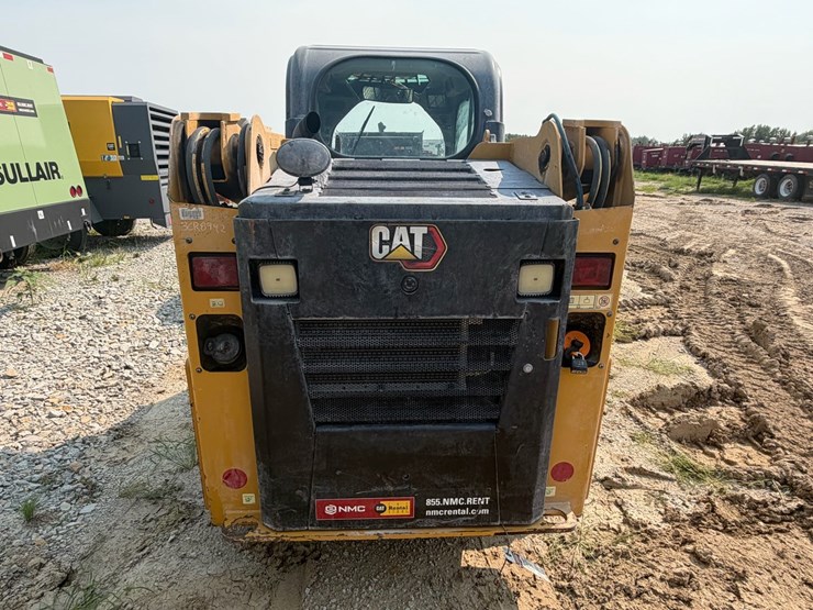 2021-caterpillar-226d3-image-13
