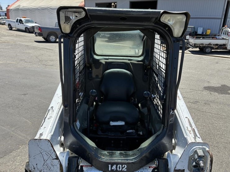 2017-bobcat-s590-image-15