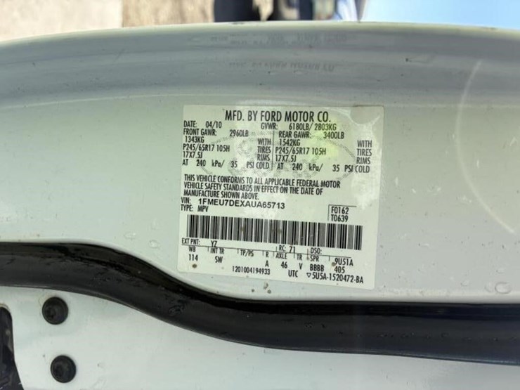 2010-ford-explorer-image-23