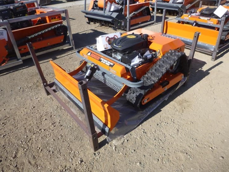tpm-rm900sb-r/c-lawn-mower-image-1