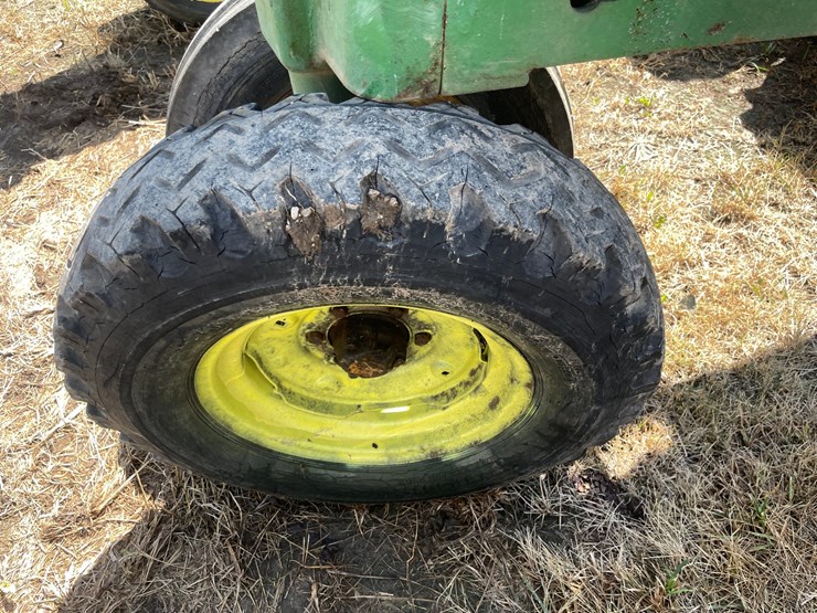 john-deere-a-image-15