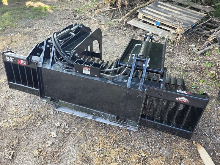 rock-solid-xhd-series-84”-heavy-duty-rock-bucket,-weights-1,700lbs,-made-from-½”-ar500-steel,-made-f-image-9