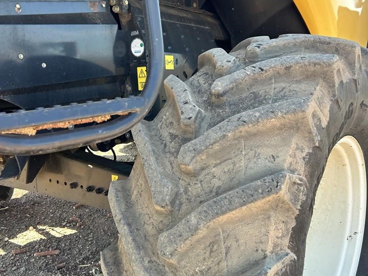 2013-new-holland-cx8080-image-41