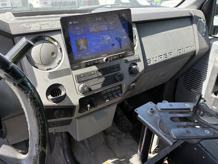 2015-ford-f450-image-23
