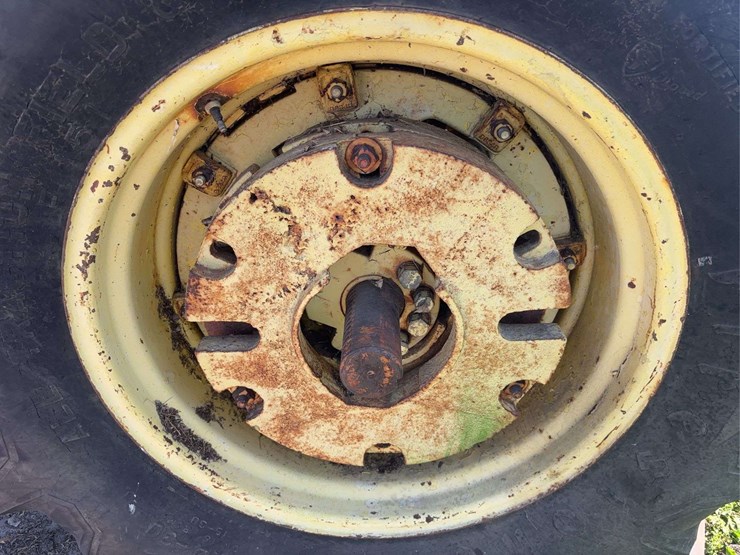 john-deere-720-image-121