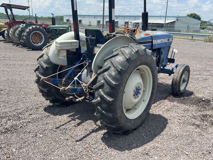 farmtrac-45-image-9