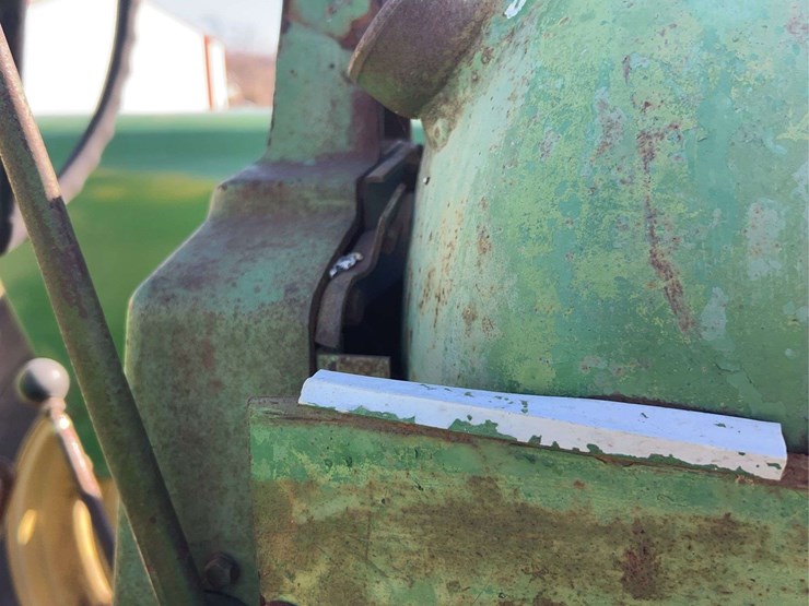 john-deere-720-image-30
