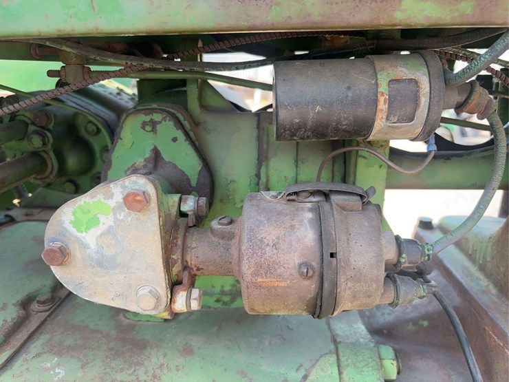 john-deere-70-image-57
