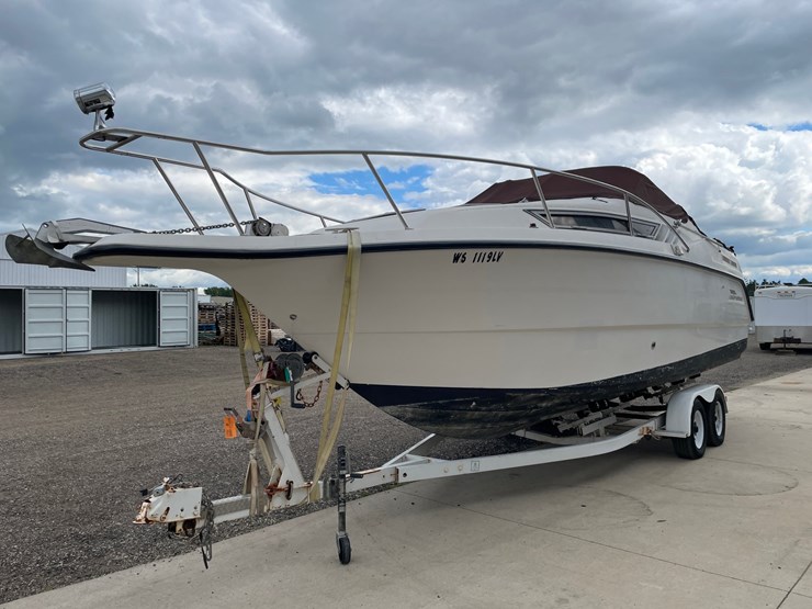 #2798-•-1999-chaparral-signature-27-cabin-cruiser-boat-image-1