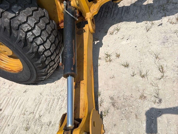 caterpillar-420f2-it-4x4-extendahoe-loader-backhoe-image-17