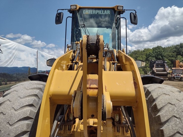 caterpillar-928h-image-28