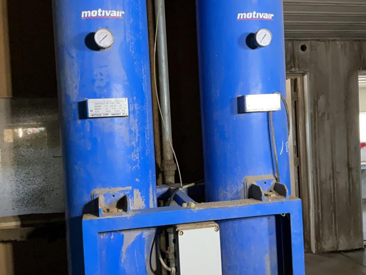 #184-•-2002-motivair-twin-tank-desiccant-type-air-dryer-image-6