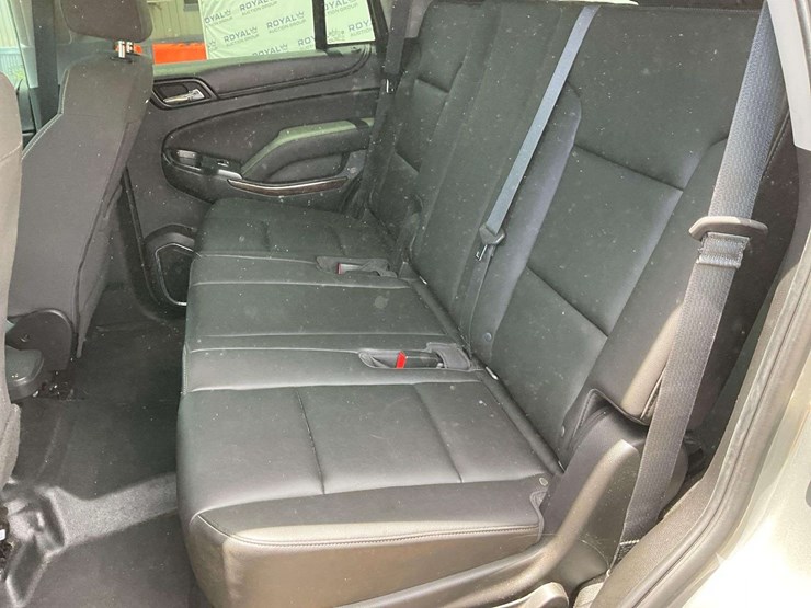 2018-chevrolet-tahoe-image-22