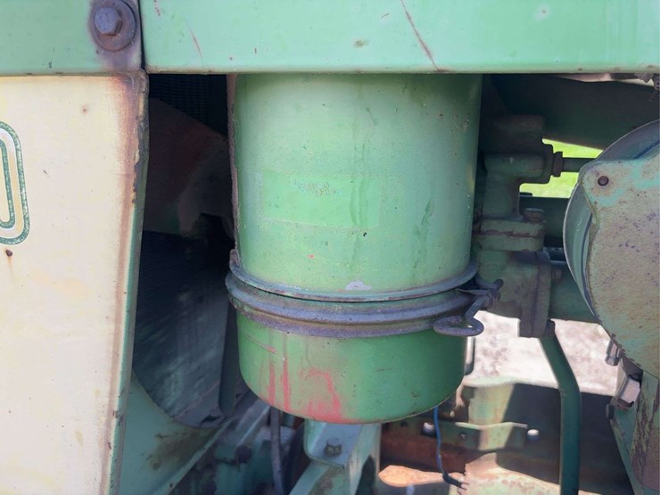 john-deere-720-image-50