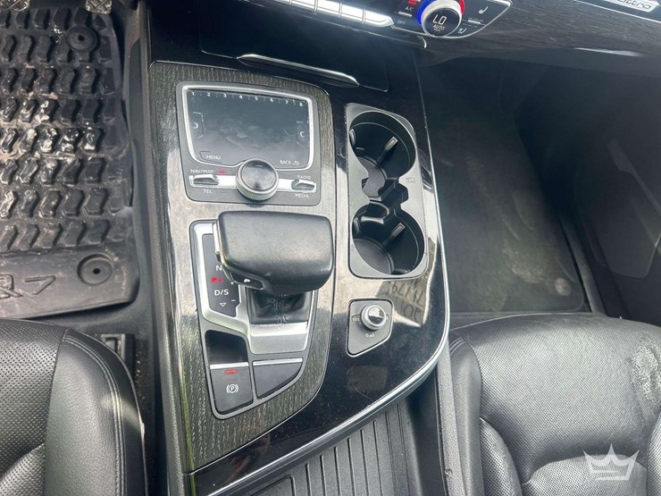 2017-audi-q7-image-16