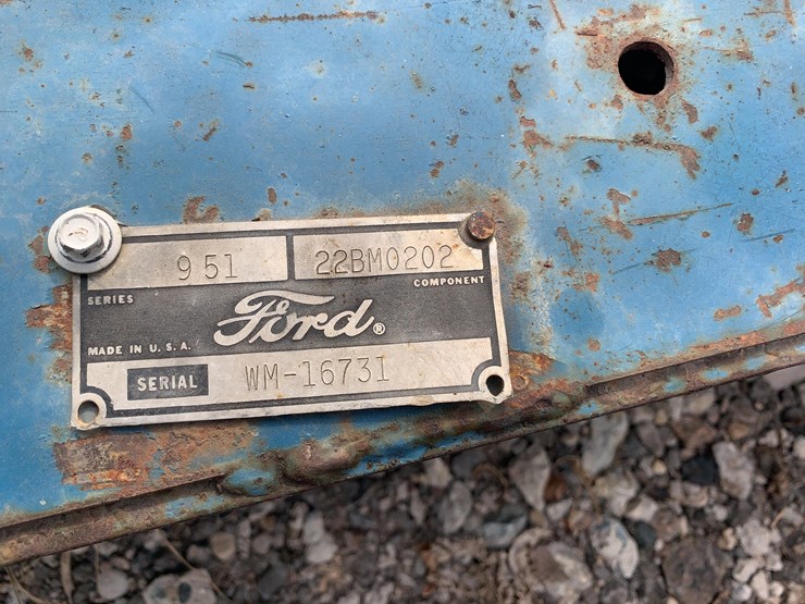 ford-tractor-image-38
