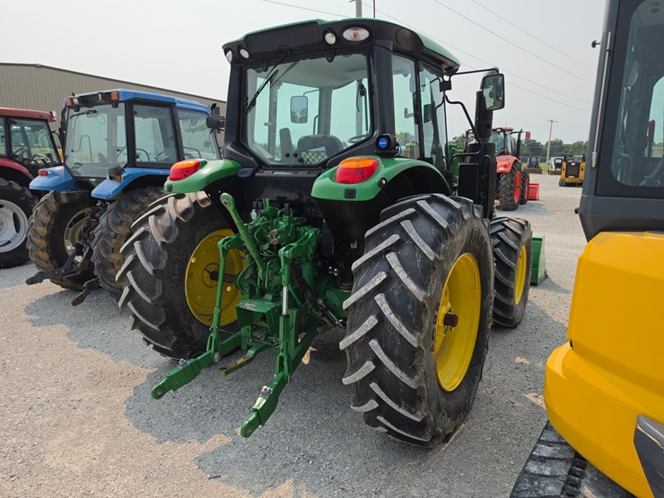 2022-john-deere-6110m-image-20