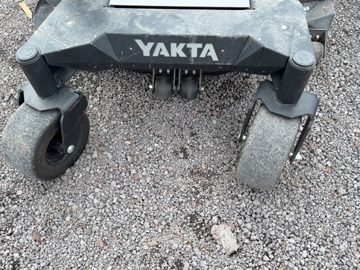 #3068-•-yakta-yxr-610-zero-turn-mower-image-4