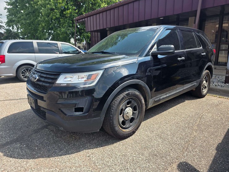 2018-ford-explorer-police-interceptor-image-13