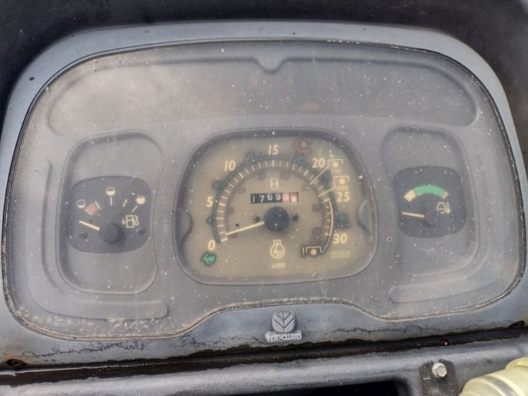 new-holland-tl90-image-7