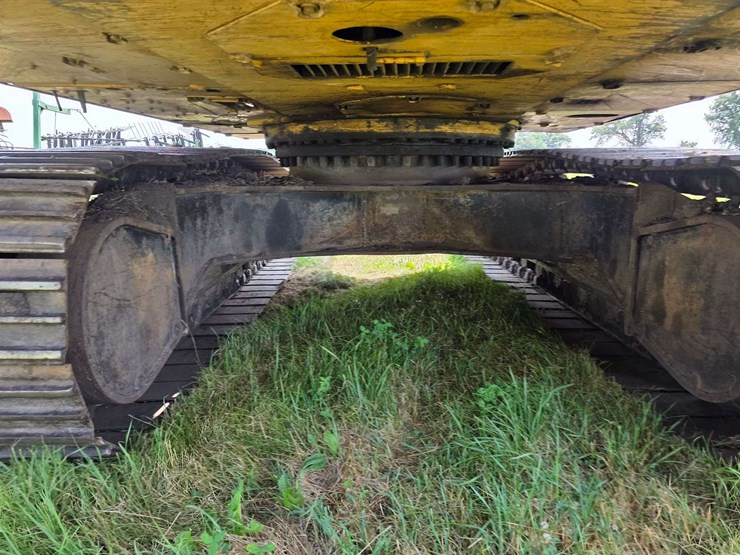 2002-caterpillar-330cl-image-33