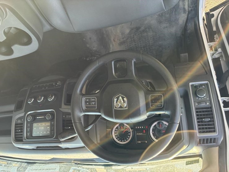 2018-dodge-ram-2500-image-13