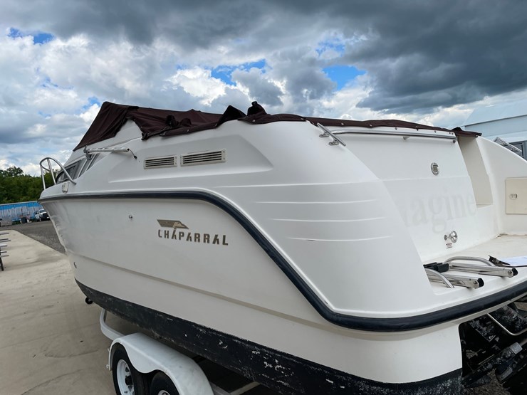 #2798-•-1999-chaparral-signature-27-cabin-cruiser-boat-image-27