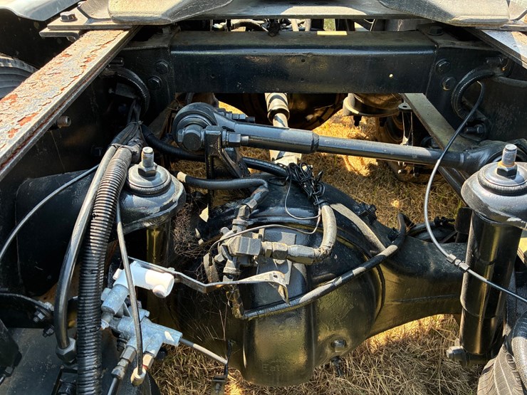 1988-peterbilt-379-image-6