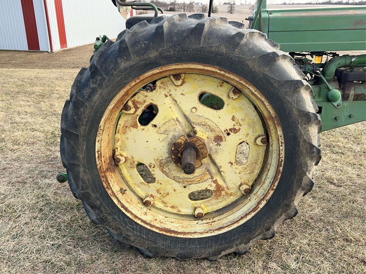 john-deere-50-image-32